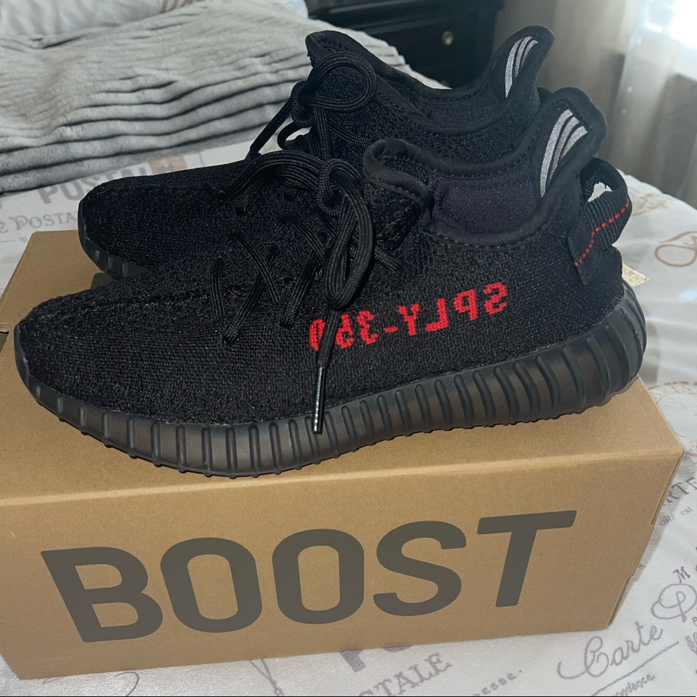 Yeezy Boost 350 V2